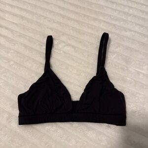 Skims Triangle Bra in Onyx XXS